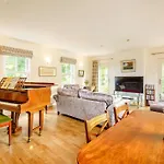 5 Bed In Askam-in-furness Oc-89226 Feriehus Ireleth