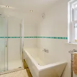 5 Bed In Askam-in-furness Oc-89226 *