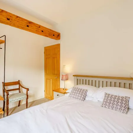 Holiday home 5 Bed In Askam-in-furness 89226 Ireleth