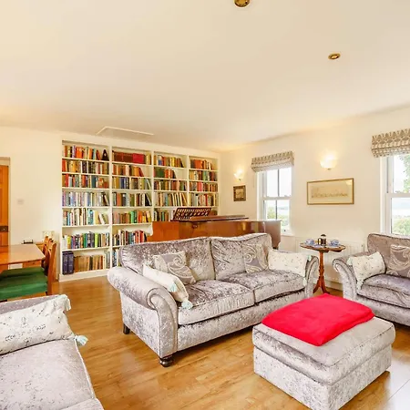 5 Bed In Askam-in-furness 89226 Holiday home *
