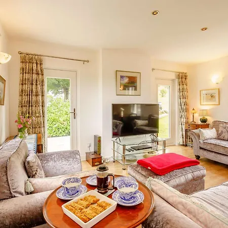 5 Bed In Askam-in-furness 89226 別荘 Ireleth