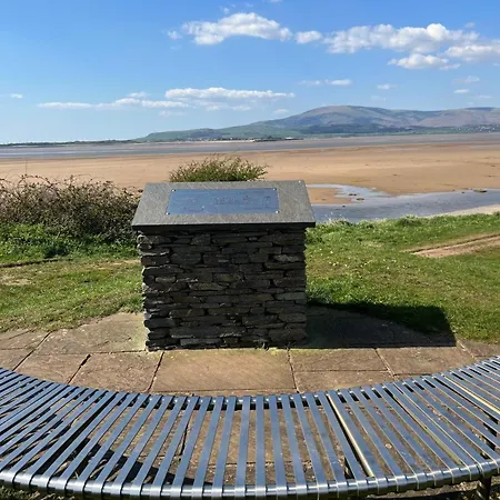 5 Bed In Askam-in-furness Oc-89226 Feriehus *