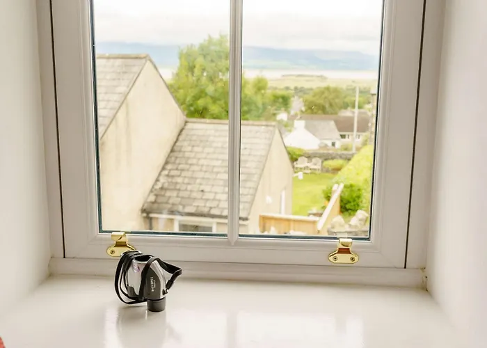 5 Bed In Askam-in-furness Oc-89226